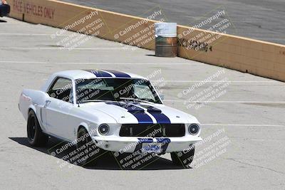 media/May-18-2022-Open Track Racing (Wed) [[f96b7d3cf4]]/Around the Pits/